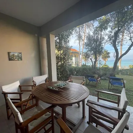 At Beachfront Lilia In Pefkohori, Halkidiki For A Dreamy Vacation *