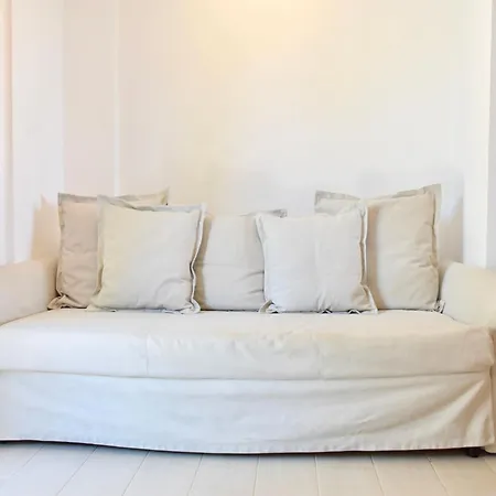Луксозна вила At Beachfront Lilia In Pefkohori, Halkidiki For A Dreamy Vacation Пефкохори