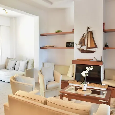 At Beachfront Lilia In Pefkohori, Halkidiki For A Dreamy Vacation Vila Pefkochori