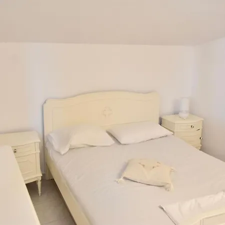 Vila At Beachfront Lilia In Pefkohori, Halkidiki For A Dreamy Vacation