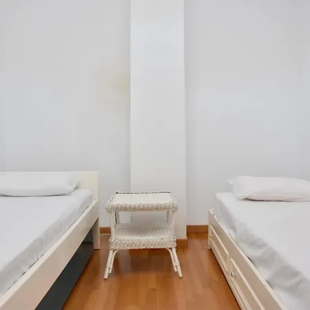 At Beachfront Lilia In Pefkohori, Halkidiki For A Dreamy Vacation *